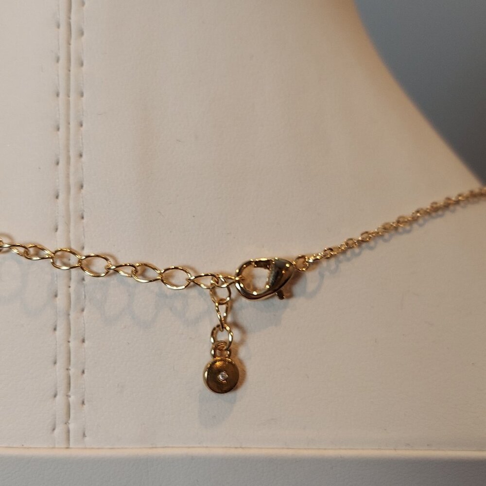 ๐๐NWT LAUREN CONRAD FAUX PEARL FAN NECKLACE - Picture 6 of 7